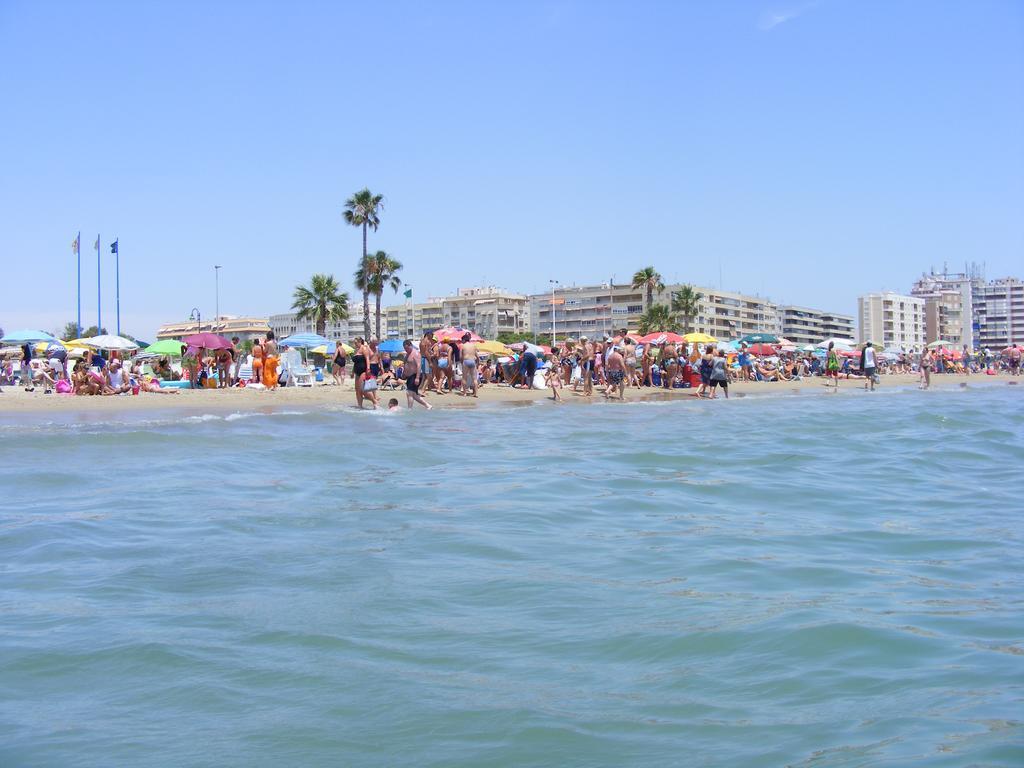 Apartamento Berry Playa Naufragos Torrevieja Eksteriør bilde