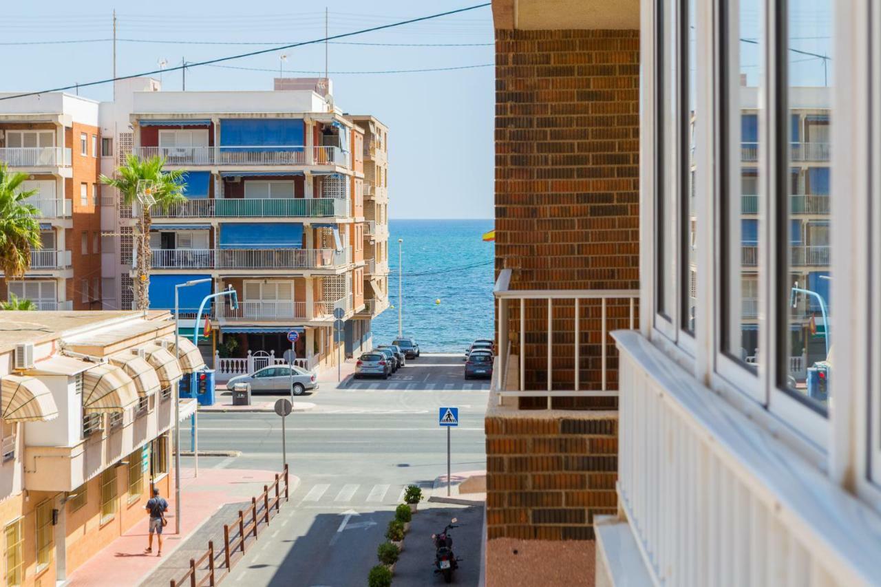 Apartamento Berry Playa Naufragos Torrevieja Eksteriør bilde
