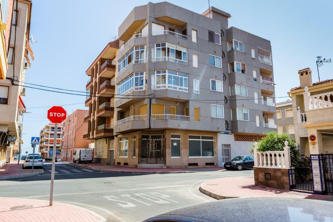 Apartamento Berry Playa Naufragos Torrevieja Eksteriør bilde